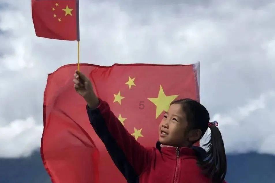 室友晚上玩游戏,影响你睡觉怎么办?-专业红迪网平台推荐